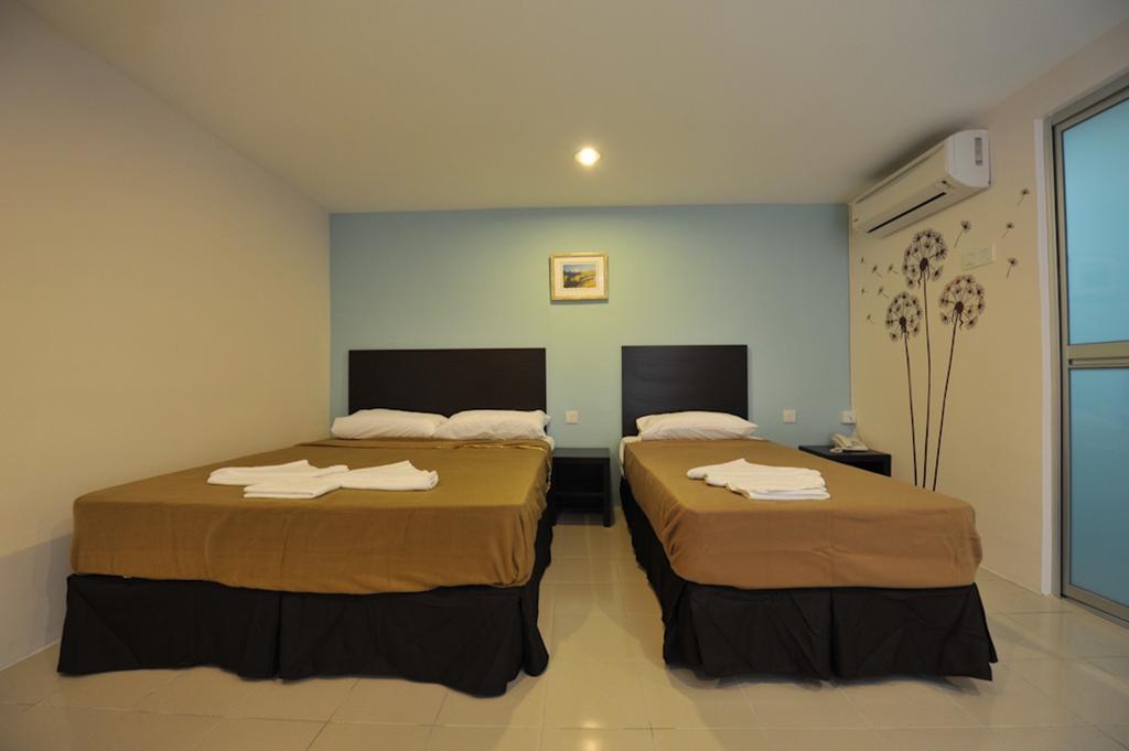 Your Hotel Klang Exterior photo