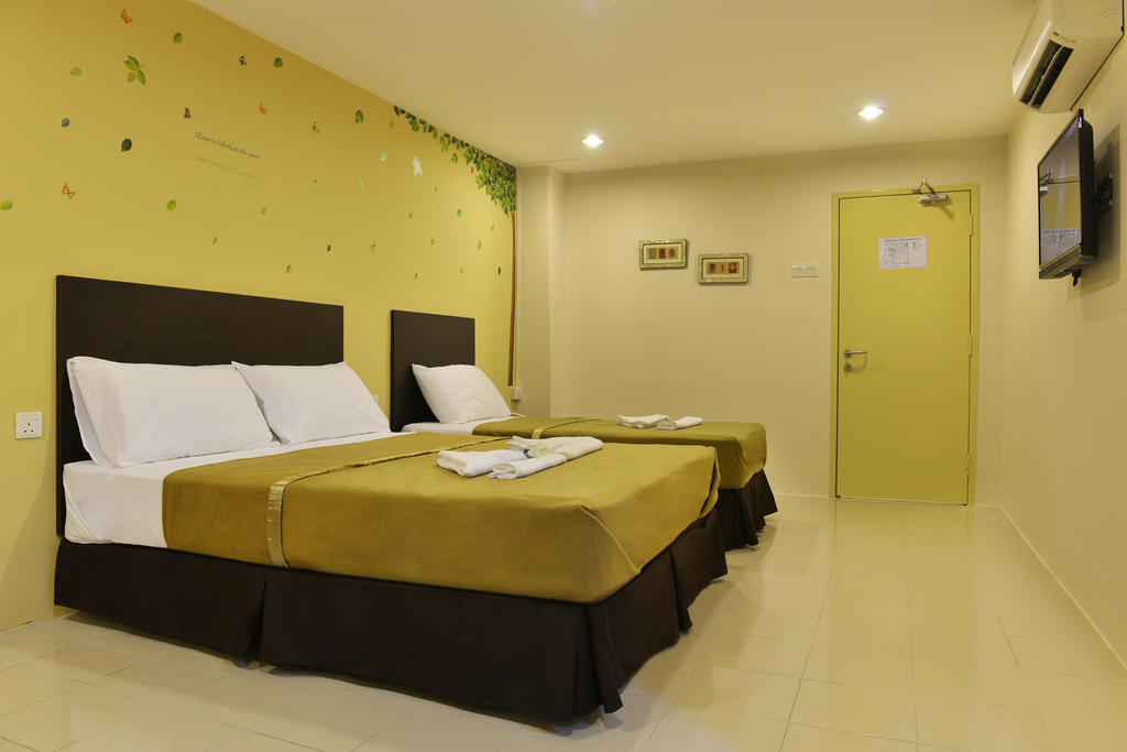 Your Hotel Klang Exterior photo